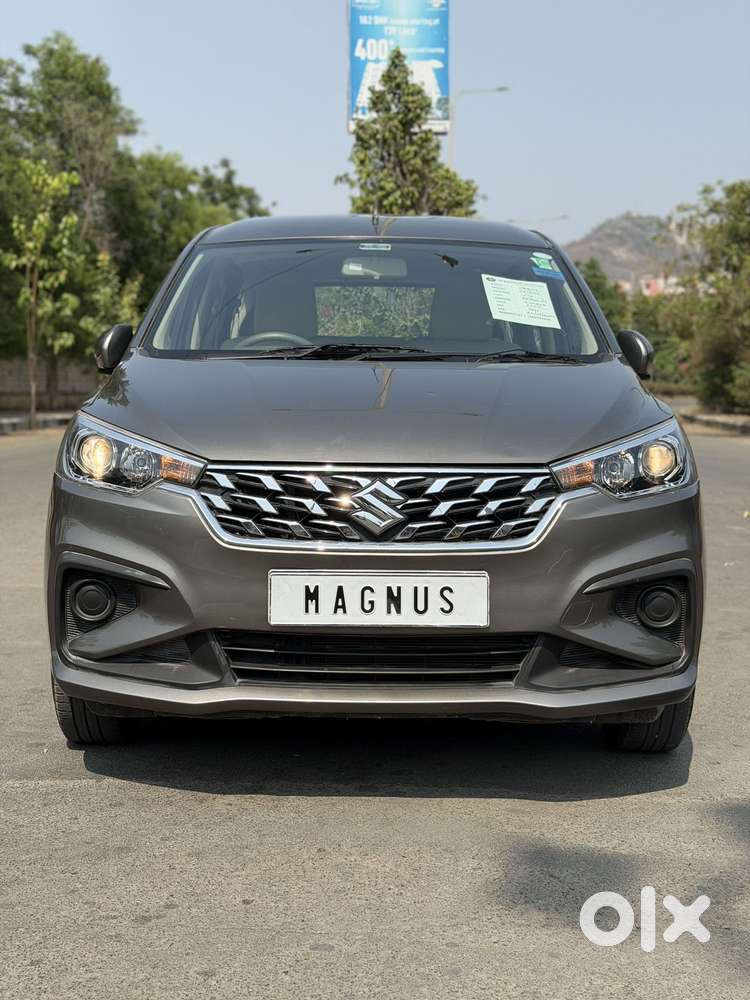 Maruti Suzuki Ertiga Vxi At Petrol, 2022, Petrol