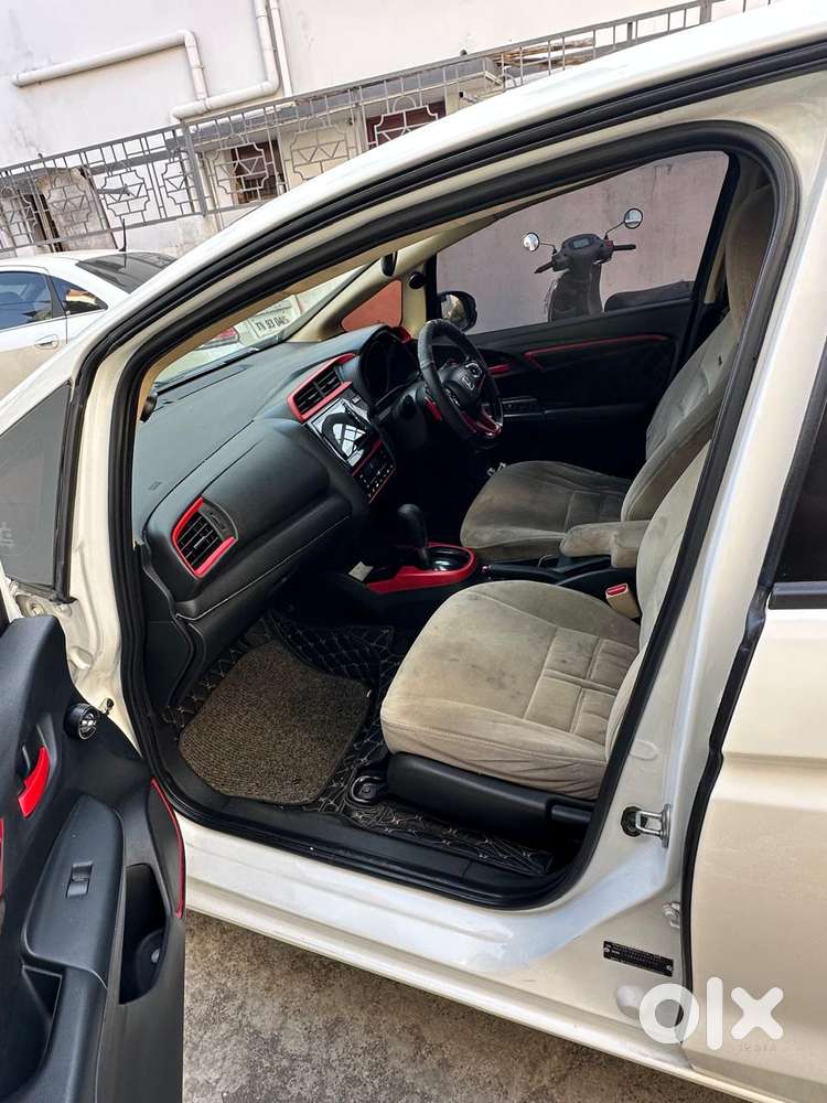 Honda Jazz V Cvt, 2018, Petrol