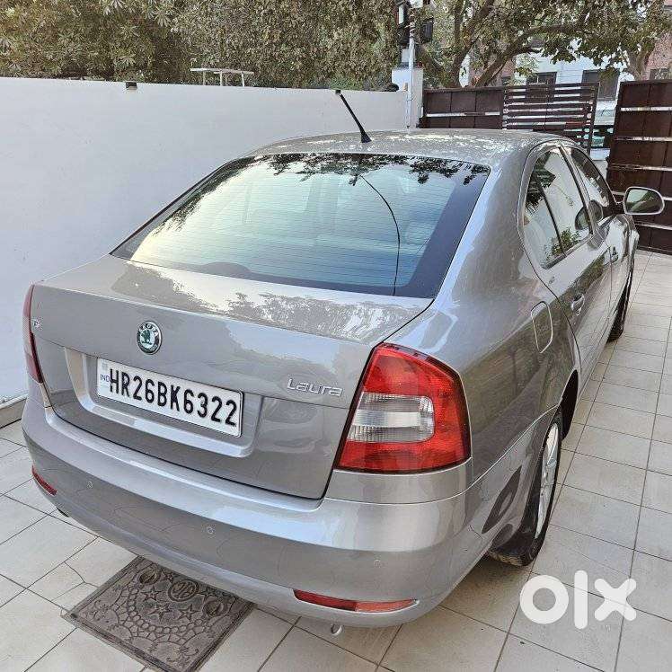 Skoda Laura 1.8 Tsi Ambition, 2011, Petrol