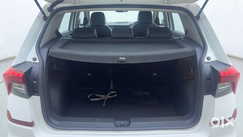 Skoda Kushaq Style 1.0l Tsi Mt, 2022, Petrol