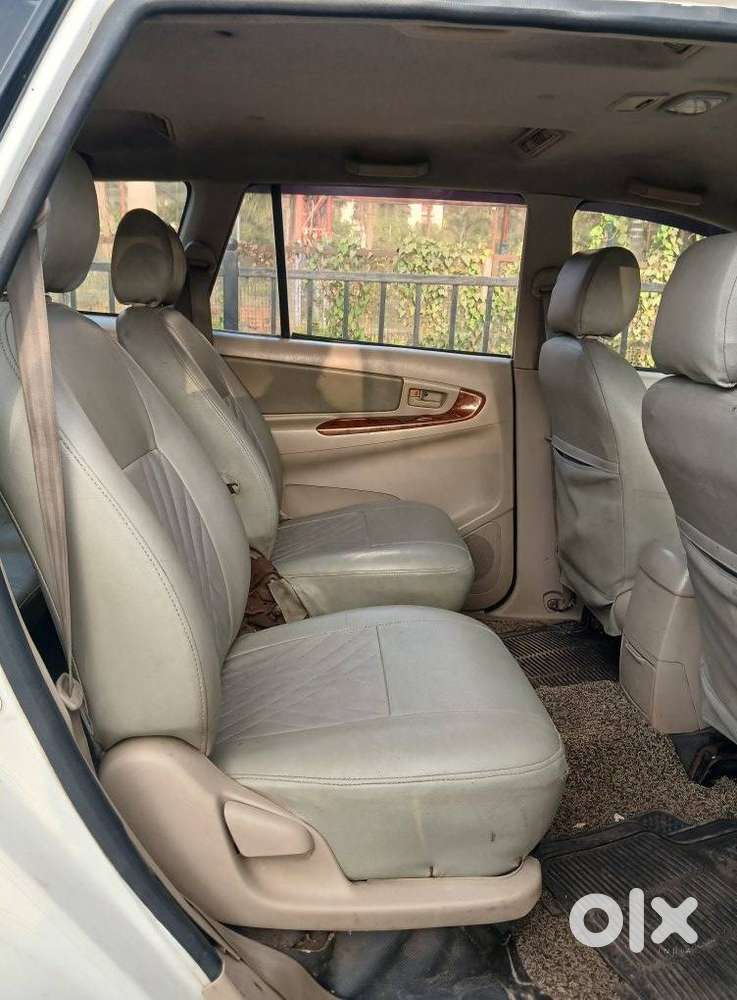 Toyota Innova 2.5 G (diesel) 7 Seater, 2008, Diesel