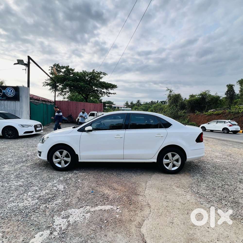 Skoda Rapid 1.0 Tsi Automatic, 2021, Petrol