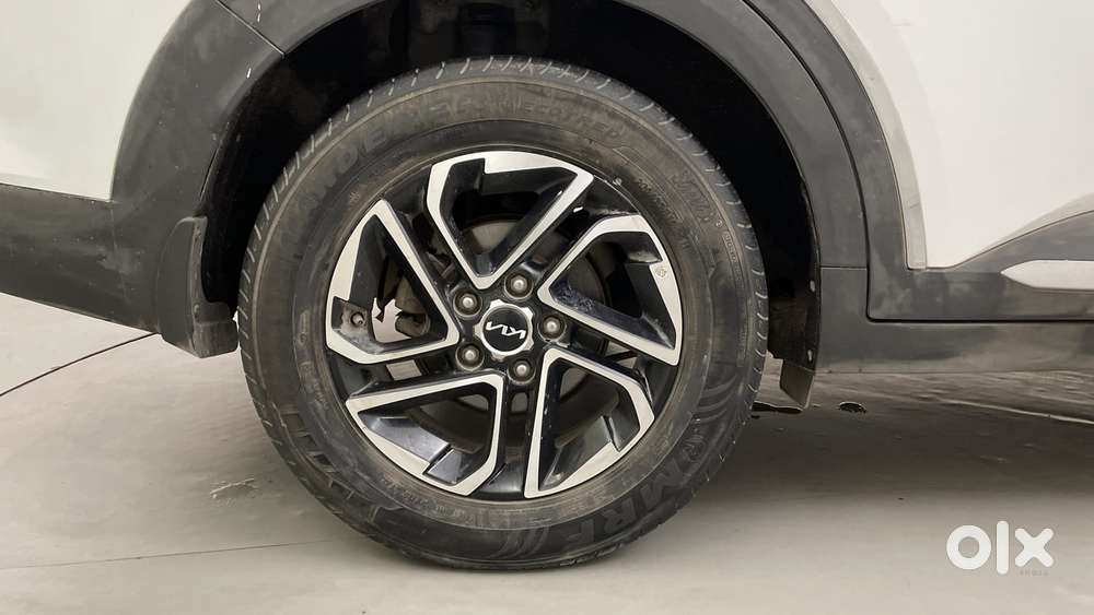 Kia Carens 1.5 Luxury Plus Diesel At 6 Str, 2022, Diesel
