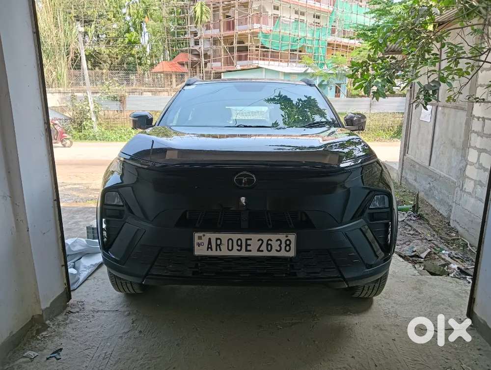 Tata Nexon 2025 Petrol Showroom Condition