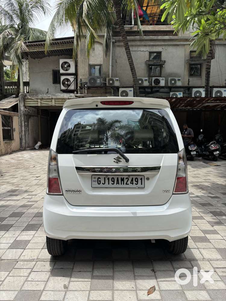 Maruti Suzuki Wagon R Stingray 1.0 Vxi Plus, 2017, Petrol