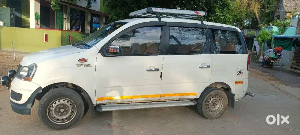 Mahindra Xylo 2012