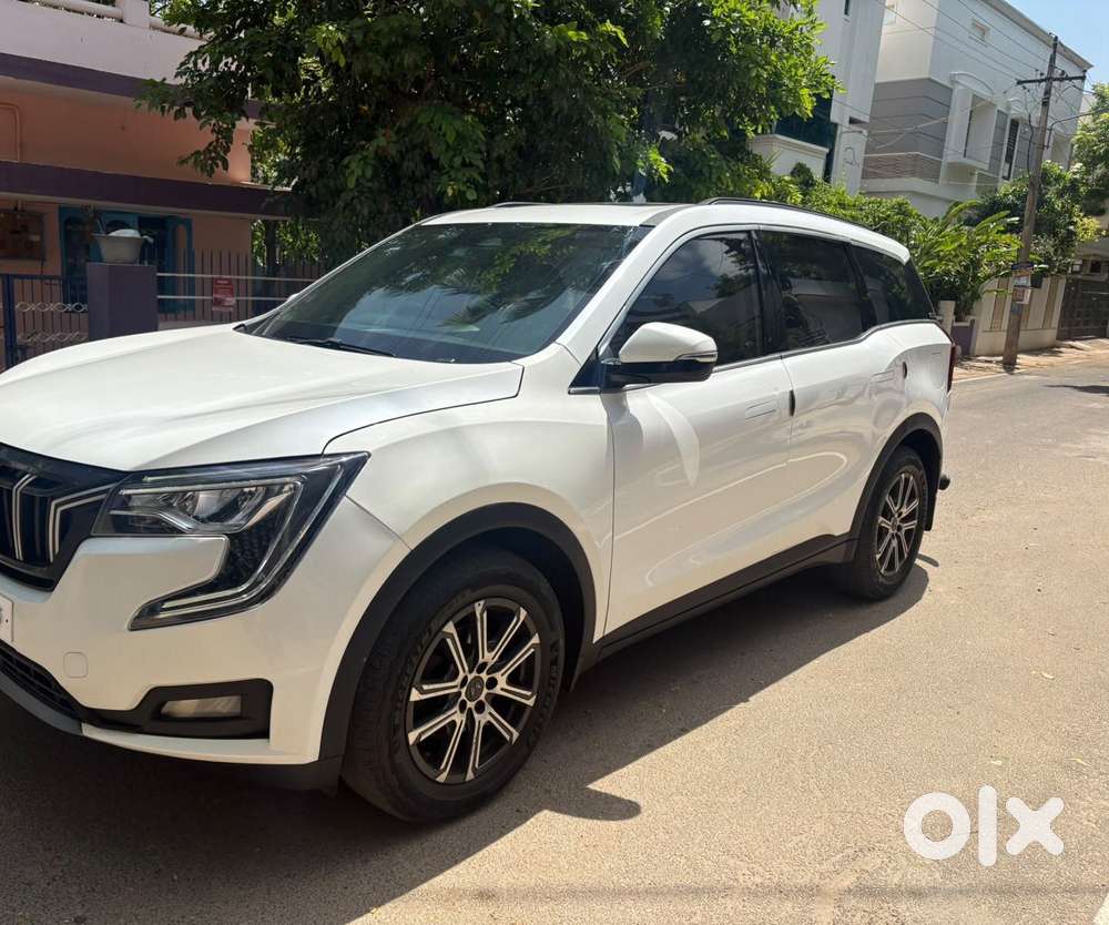 Mahindra Xuv700 2.2 Ax 7 Diesel At Luxury Pack Str, 2022, Petrol