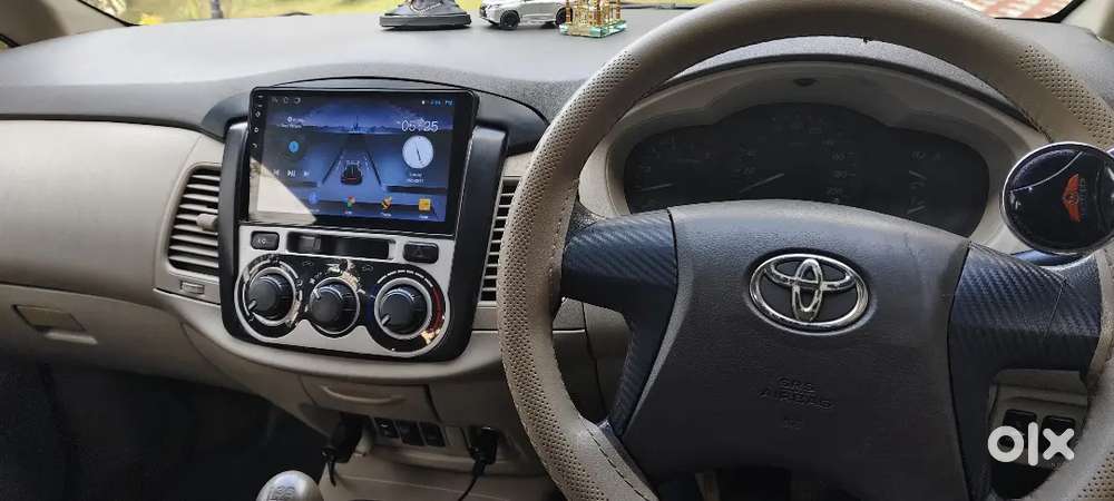 Toyota Innova 2012 Diesel Well Maintained