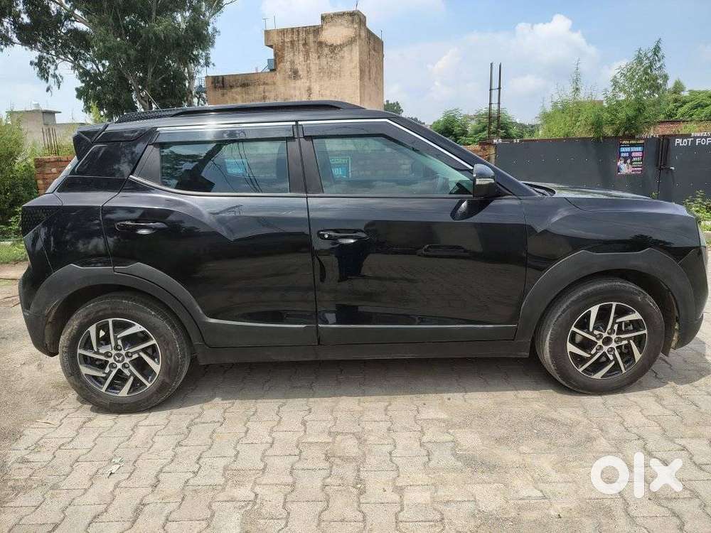 Mahindra Xuv 3xo Ax5 1.5 Diesel Autoshift Plus, 2024, Diesel