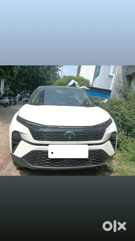 Tata Harrier Smart 2025