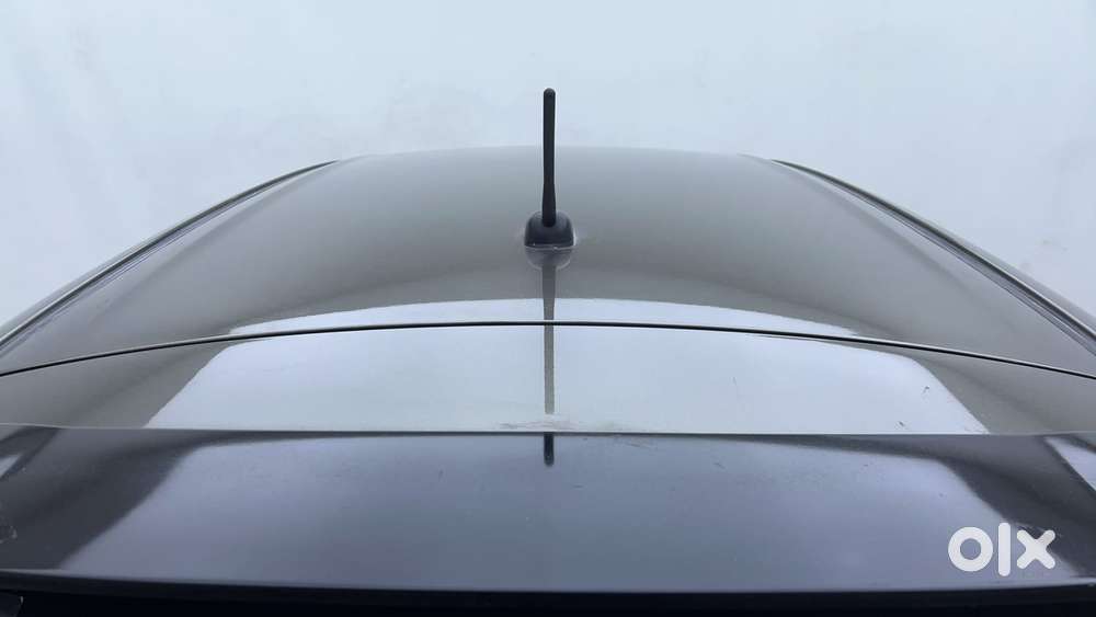 Maruti Suzuki Swift 1.3 Zxi, 2022, Petrol