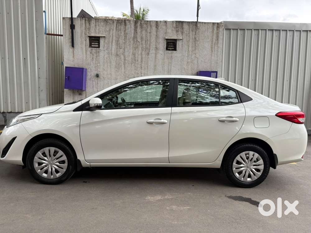 Toyota Yaris 2019 Petrol