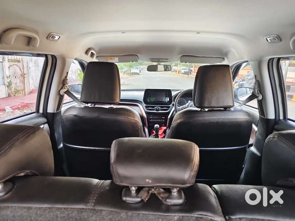 Maruti Suzuki Grand Vitara 2023 Petrol 42000 Km Driven