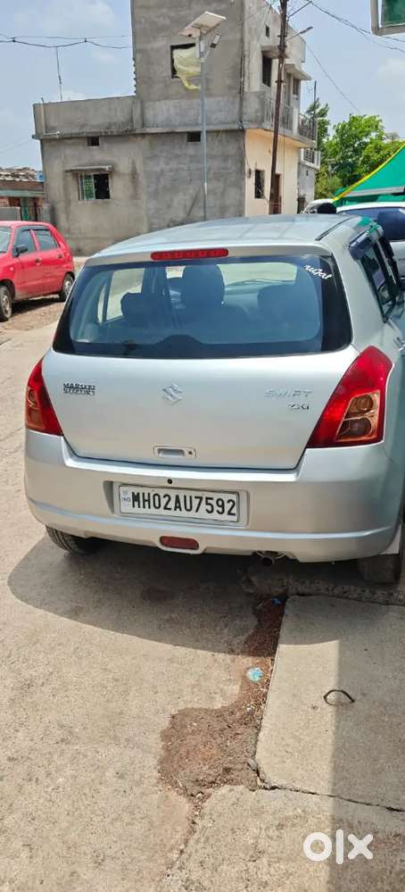 Maruti Suzuki Swift 2007 Petrol 196000 Km Driven