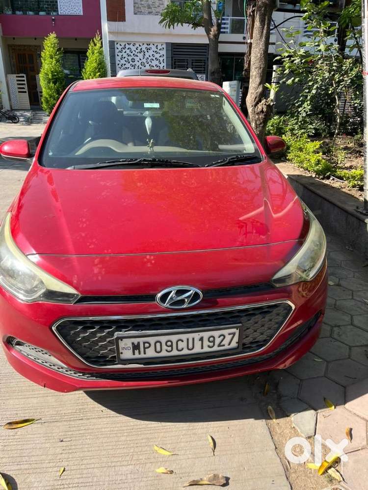 Hyundai I20 2016 Petrol Well Maintained  65174 Driven