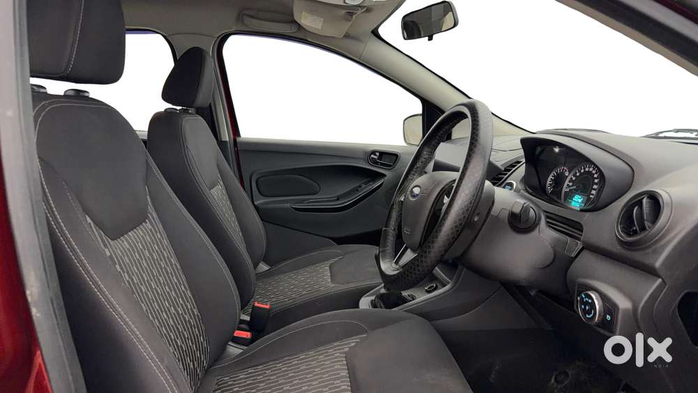 Ford Figo 2012-2015 Petrol Titanium, 2020, Petrol