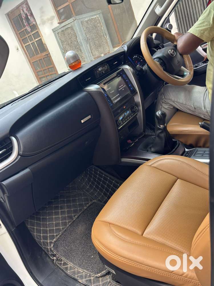 Toyota Fortuner 4x2 Mt 2.8 Diesel, 2017, Diesel