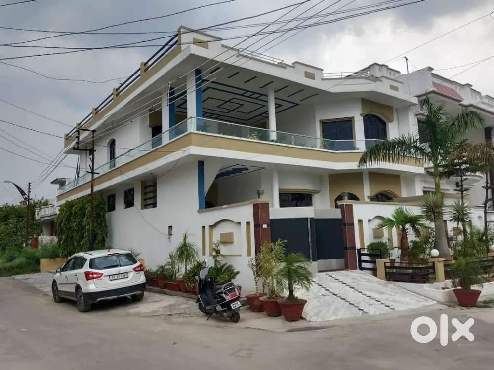 Corner park facing kothi for sale For Sale Houses & Apartments 1766318846