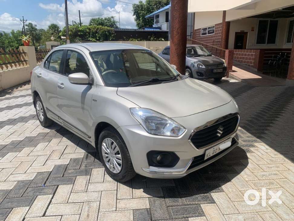 Maruti Suzuki Swift Dzire Vxi Optional, 2018, Petrol