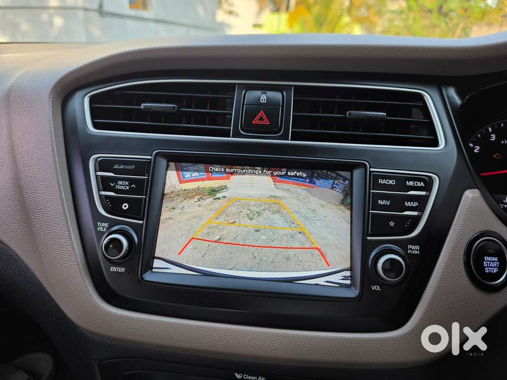 Hyundai I20 Petrol Asta Option, 2018, Petrol