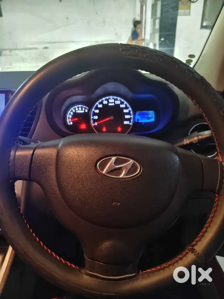 Hyundai I10 Sportz 2012 Petrol