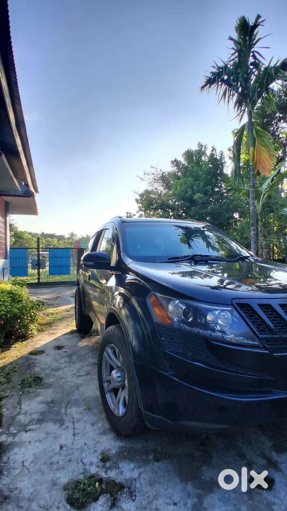 Mahindra Xuv500 2014 Diesel Manual Fourth Owner