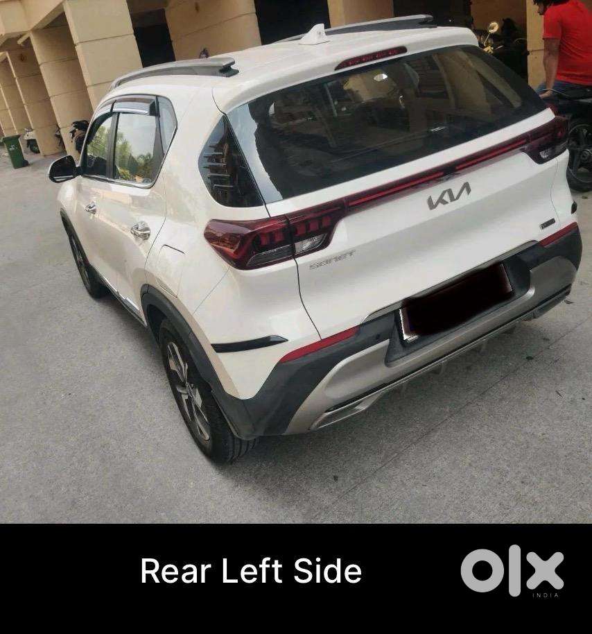 Kia Sonet Automatic Car Nov 2023 Argent Sale