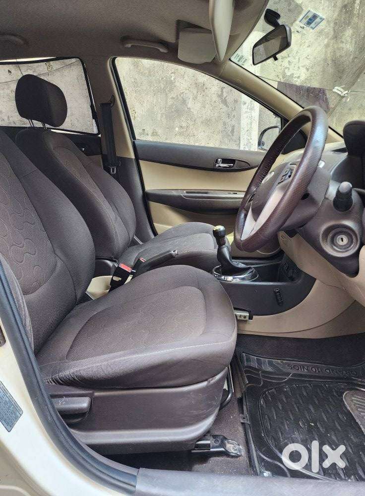 Hyundai I20 Petrol Spotz, 2011, Petrol