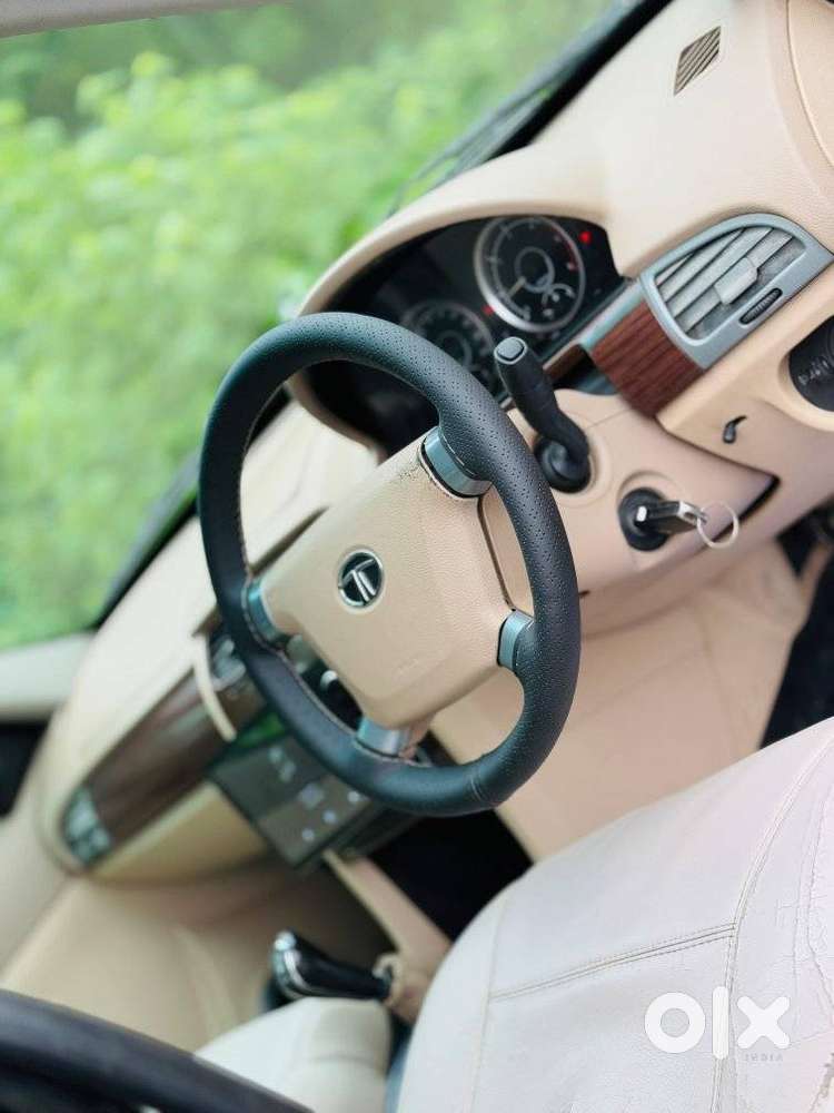 Tata Safari Storme [2012-2015] 2.2 Vx 4x2, 2014