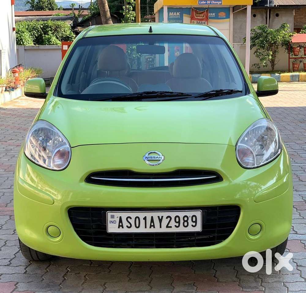 Nissan Micra Active 2012