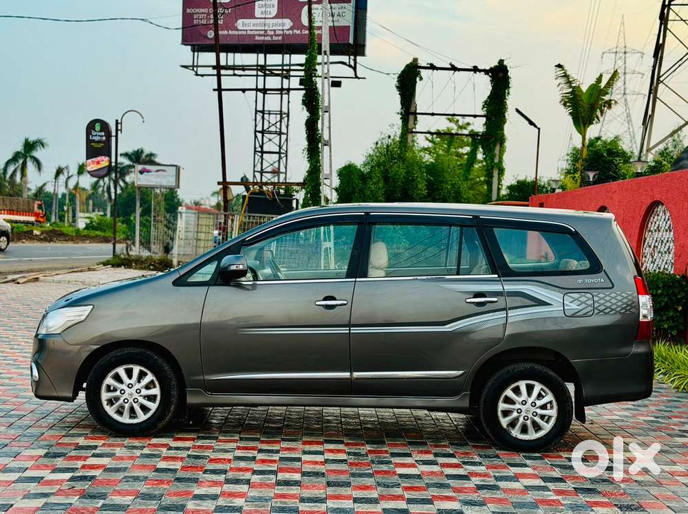 Toyota Innova Diesel 2015