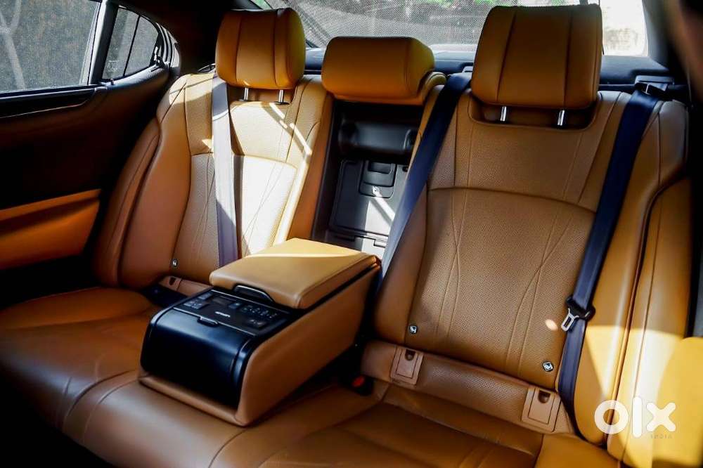 Lexus Es 300h Luxury, 2020, Petrol