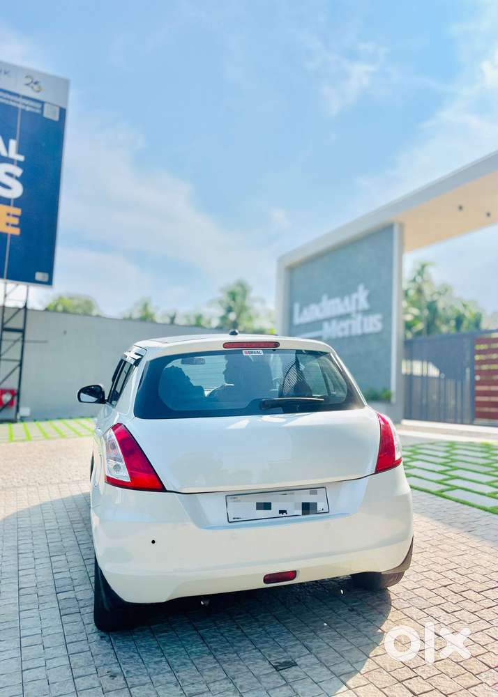 Maruti Suzuki Swift Zxi, 2016, Petrol