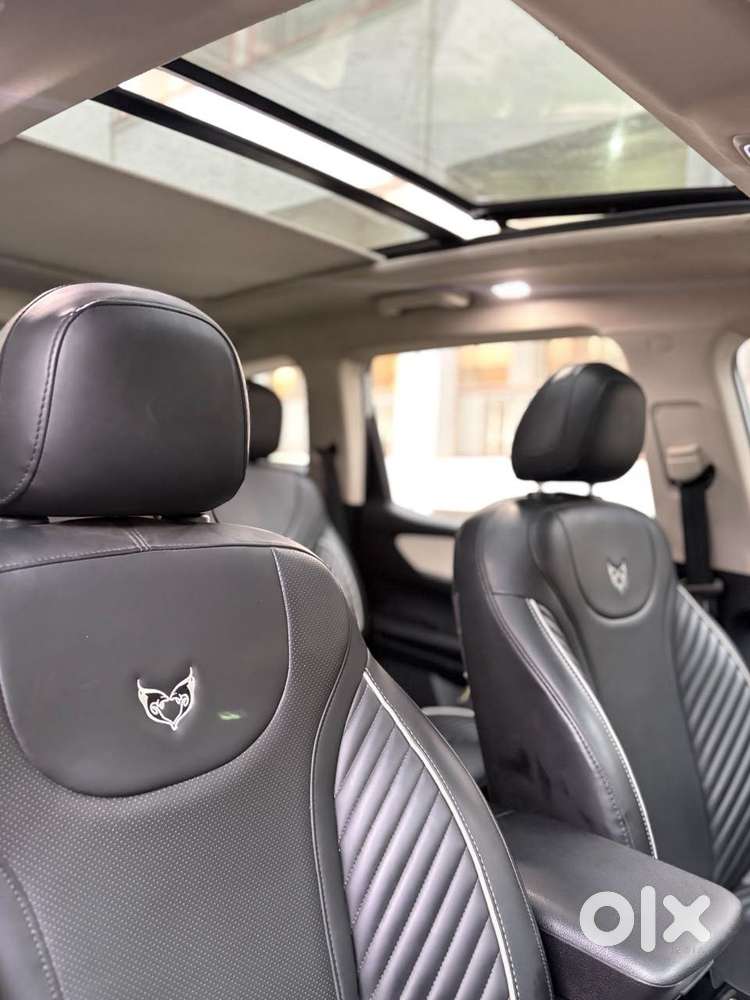 Mahindra Xuv700 2.2 Ax 5 Diesel Mt 7 Str, 2023, Diesel