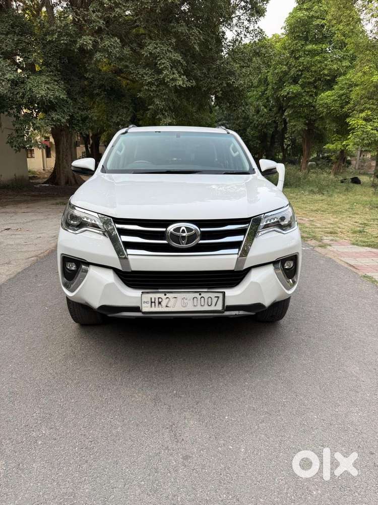 Toyota Fortuner 4x2 At 2.8 Diesel, 2019, Diesel