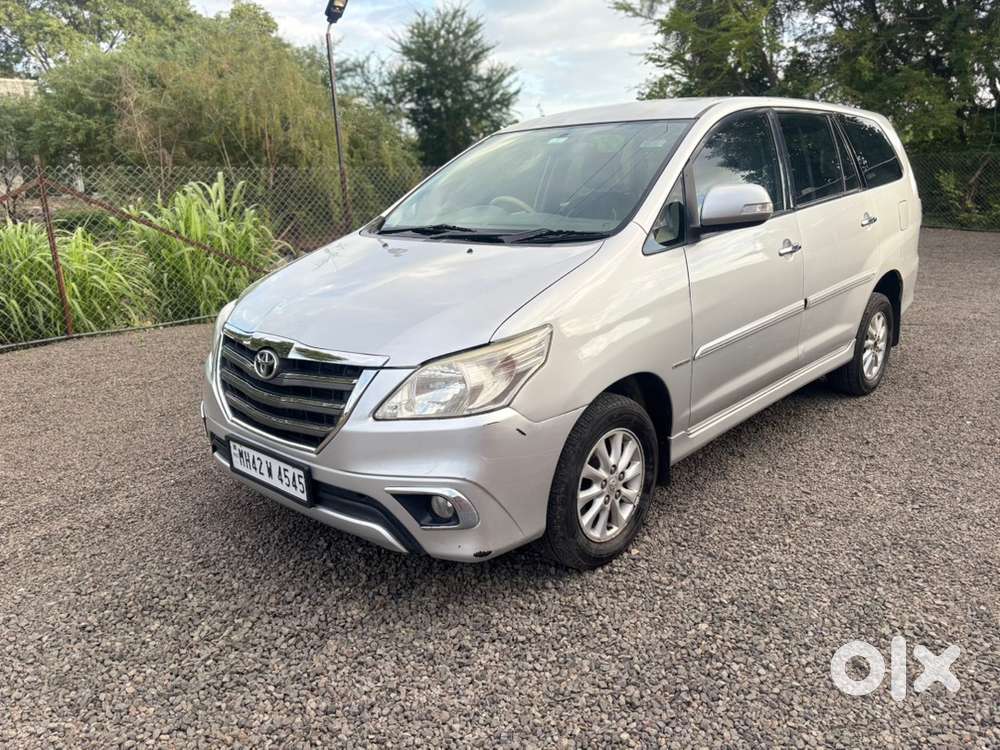 Toyota Innova Diesel 2012