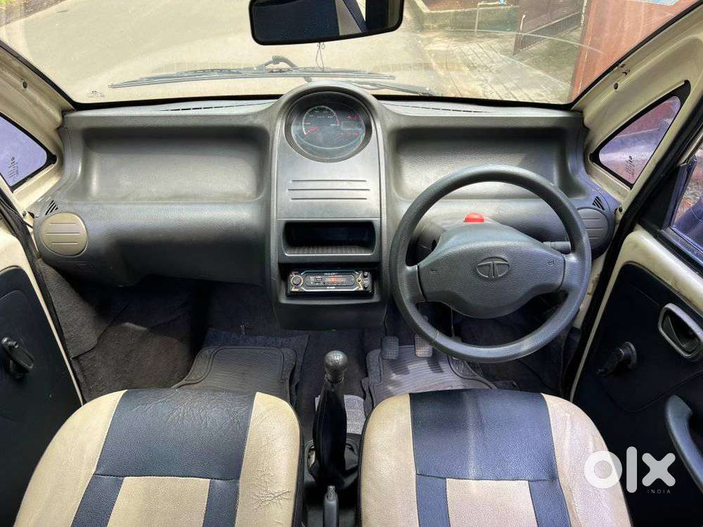 Tata Nano Xe, 2011, Petrol