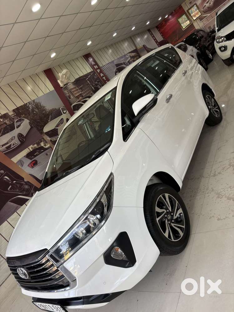 Toyota Innova Crysta [2020-ongoing] 2.4 Vx 7 Str, 2021, Diesel