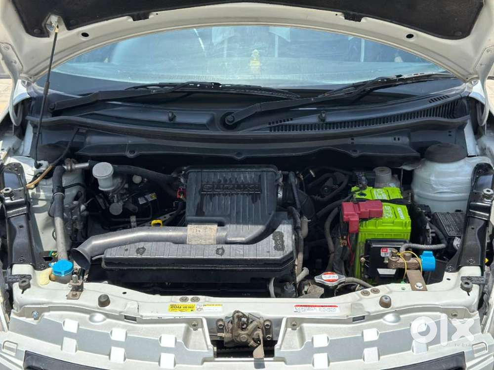 Maruti Suzuki Swift Lxi Optional-o, 2017, Cng & Hybrids