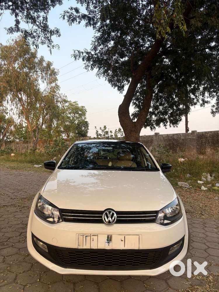 Volkswagen Polo 1.2l Turbo Diesel Comfortline 2013