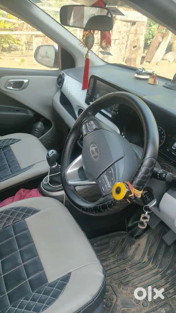Hyundai Grand I10 2023 Model (interested Hai Wahi Message Kare)