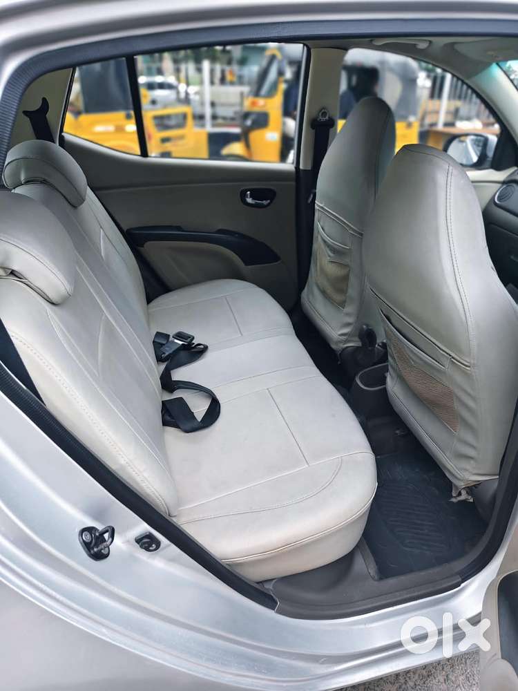 Hyundai I10 Sportz At, 2011, Petrol