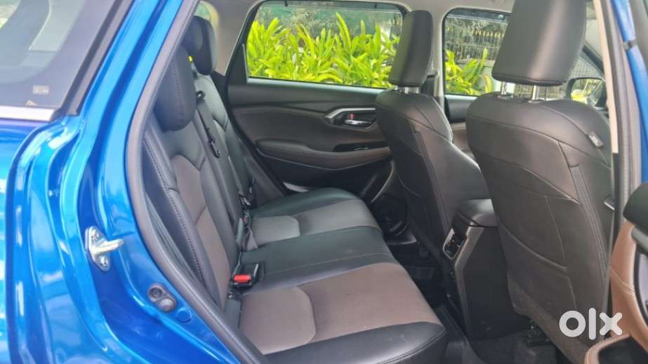 Toyota Urban Cruiser Hyryder 1.5 V Hybrid, 2024, Petrol