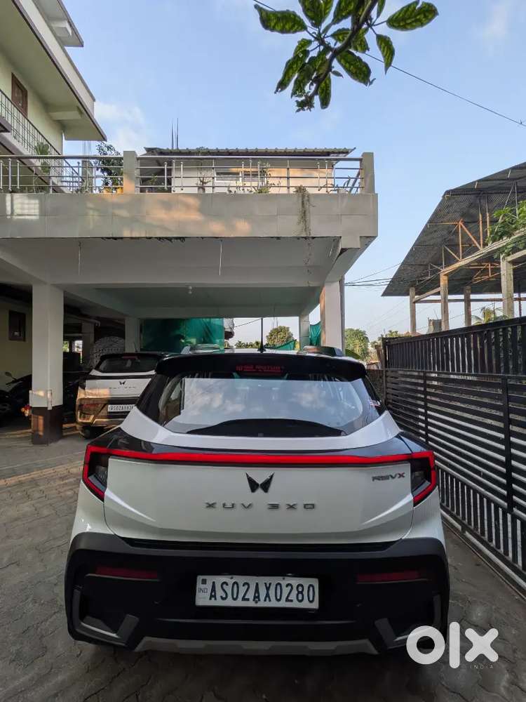 Mahindra Xuv 3xo Revx M 2026