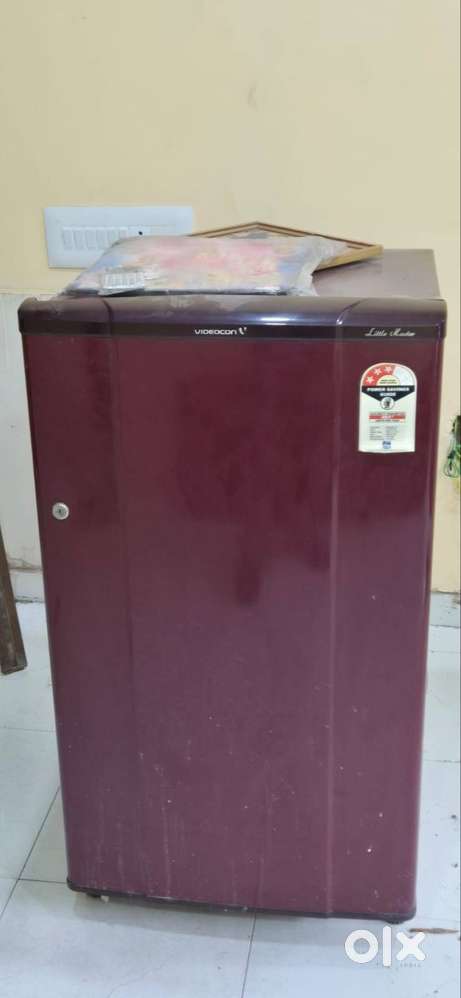 Small Maroon Refrigerator &ndash; Good Condition