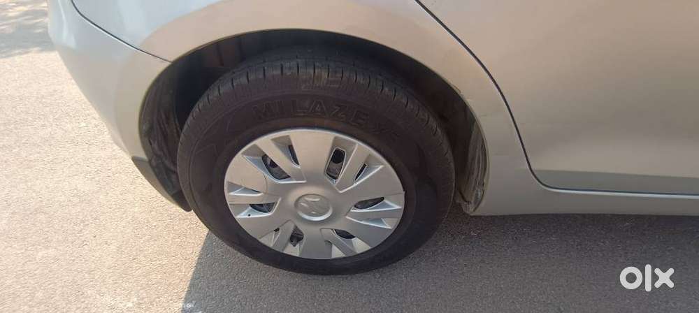 Maruti Suzuki Swift Vxi, 2014, Petrol