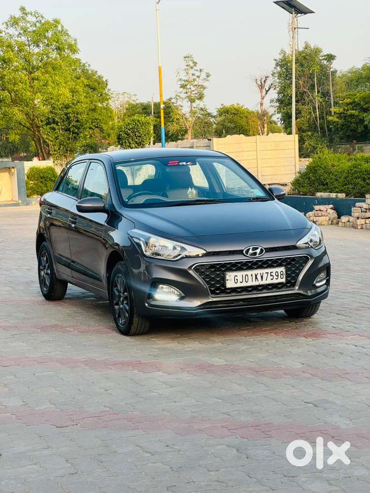 Hyundai I20 Sportz 1.4 At Vtvt, 2019, Petrol