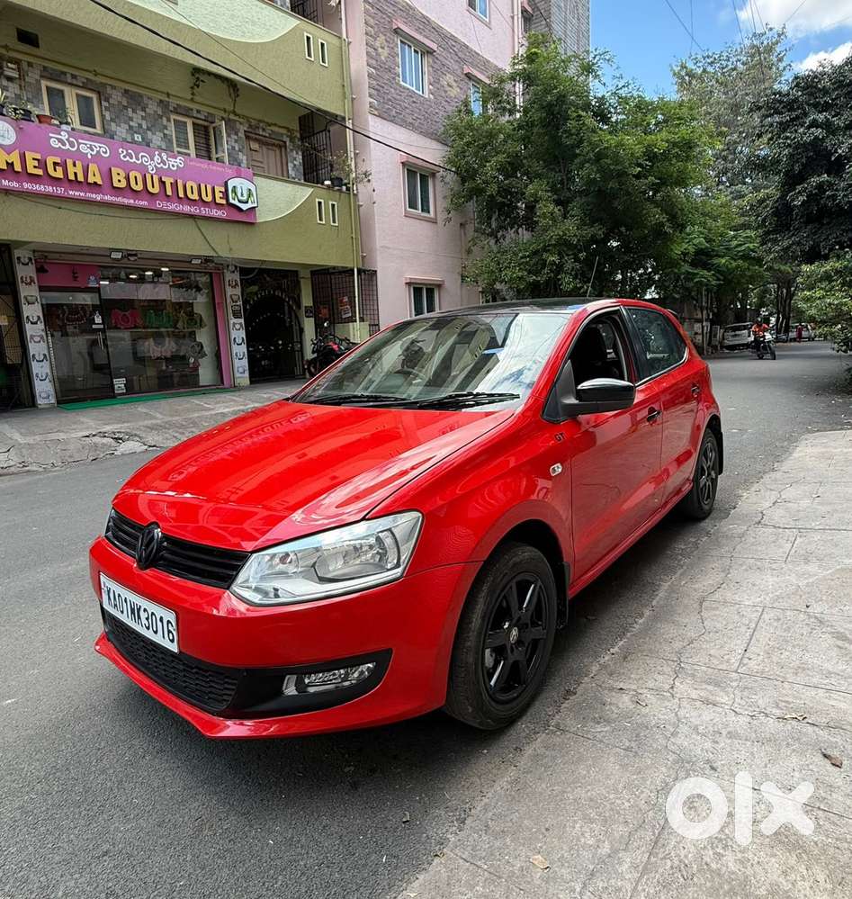 Volkswagen Polo Petrol Highline 1.2l, 2011, Petrol