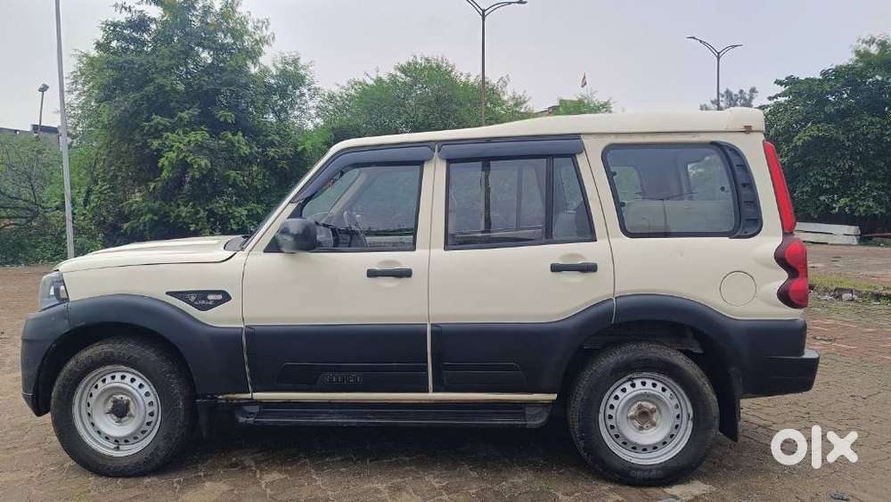Mahindra Scorpio Classic 2.2 S Mt 9 Str, 2023, Diesel