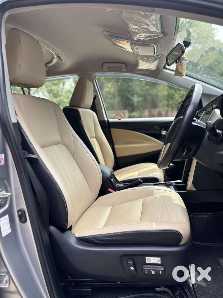 Toyota Innova Crysta 2.8 Zx At 7 Seater, 2019, Diesel